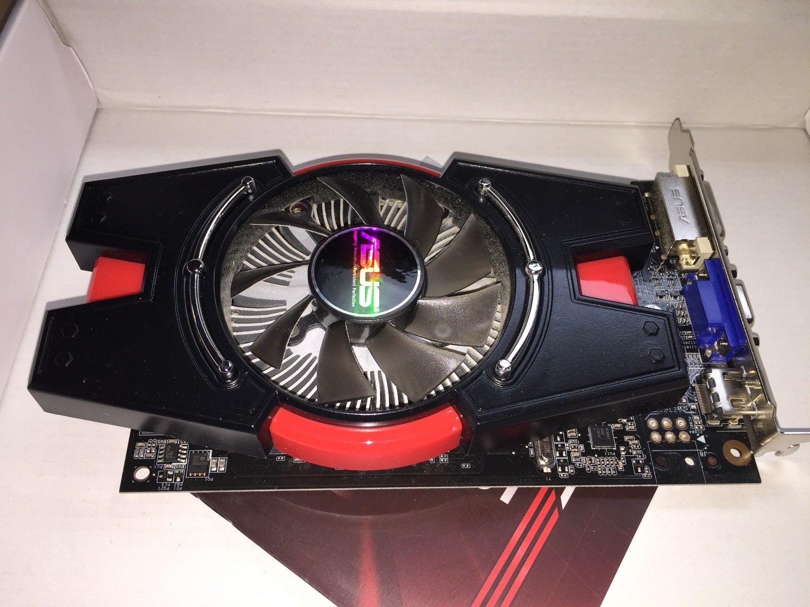 ASUS GeForce GTX 650 image